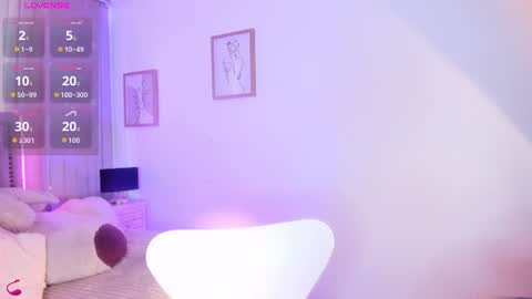 Snapshot of lya_brown chatting on June 24, 2026, 11:53 am lya_brown online show from June 24, 2026, 11:53 am