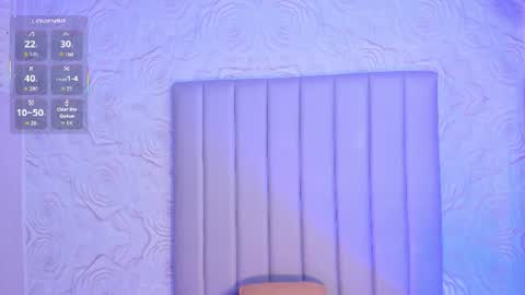 LYA DUBOIS  online show from July 18, 2026, 9:02 am