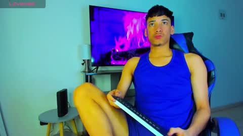 Lyam online show from March 23, 2026, 8:40 am