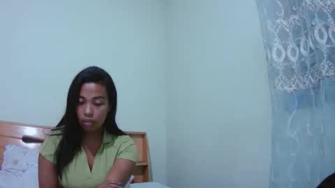 lycia01 online show from May 27, 2026, 6:05 pm