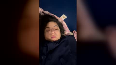 lydiasheer online show from March 31, 2026, 3:19 am