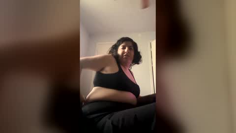 Snapshot of lydiasheer chatting on June 5, 2026, 8:47 pm lydiasheer online show from June 5, 2026, 8:47 pm