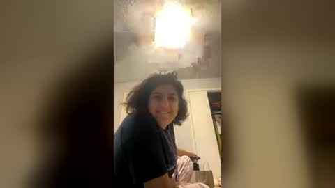 Snapshot of lydiasheer chatting on June 14, 2026, 10:56 pm lydiasheer online show from June 14, 2026, 10:56 pm
