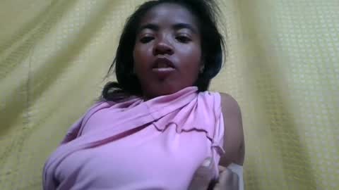Snapshot of lydie856696 chatting on June 29, 2026, 12:27 pm lydie856696 online show from June 29, 2026, 12:27 pm