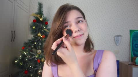 Snapshot of lyle_art chatting on December 26, 2024, 3:06 am hi im Lyle online show from December 26, 2024, 3:06 am