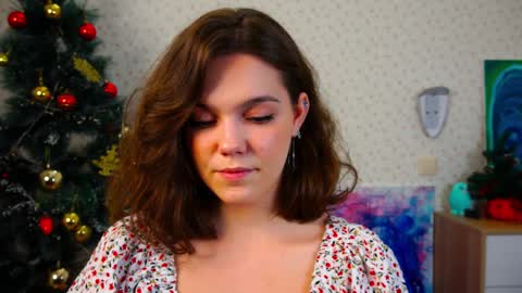 Snapshot of lyle_art chatting on January 11, 2025, 6:14 am hi im Lyle online show from January 11, 2025, 6:14 am