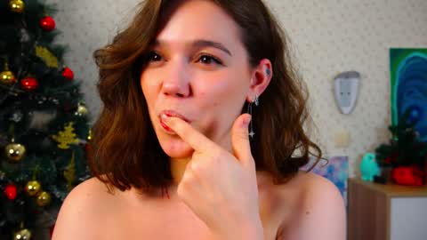 Snapshot of lyle_art chatting on January 11, 2025, 9:15 am hi im Lyle online show from January 11, 2025, 9:15 am