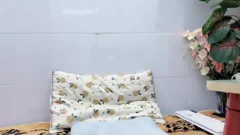 lyly_sweet97 online show from March 3, 2026, 1:01 am