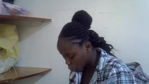 Snapshot of lyn_anna chatting on February 8, 2026, 7:23 am lyn_anna online show from February 8, 2026, 7:23 am