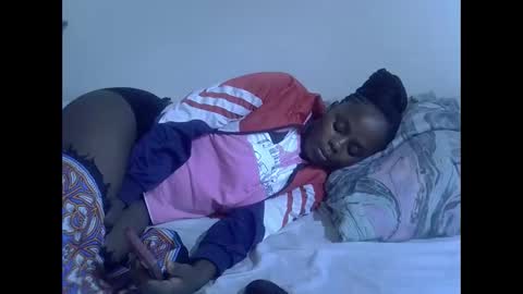 Snapshot of lyn_anna chatting on March 2, 2026, 7:10 pm lyn_anna online show from March 2, 2026, 7:10 pm