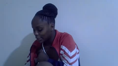 Snapshot of lyn_anna chatting on April 2, 2026, 4:59 pm lyn_anna online show from April 2, 2026, 4:59 pm