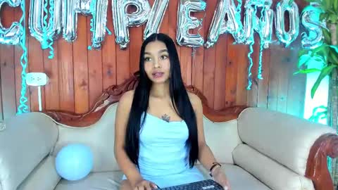 Snapshot of lynda_bonnie chatting on September 28, 2025, 2:11 pm lynda_bonnie online show from September 28, 2025, 2:11 pm