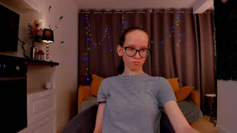 Snapshot of lynettebails chatting on February 1, 2025, 7:13 pm Sara online show from February 1, 2025, 7:13 pm
