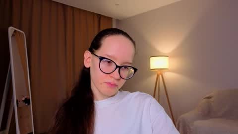 Sara online show from February 1, 2026, 4:05 pm