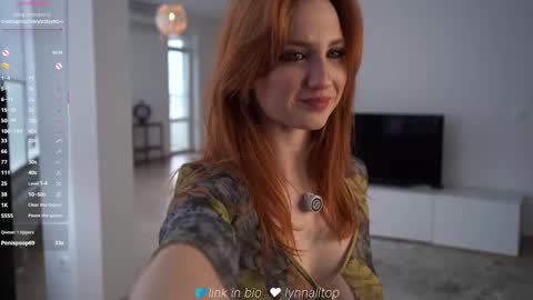 Snapshot of lynnalltop chatting on October 1, 2025, 4:29 am Natasha online show from October 1, 2025, 4:29 am