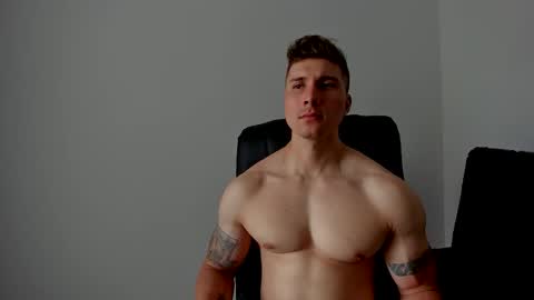 Snapshot of lyonel15 chatting on November 29, 2025, 6:44 pm Lyonel online show from November 29, 2025, 6:44 pm