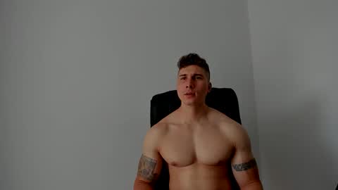 Lyonel online show from December 5, 2025, 5:53 pm