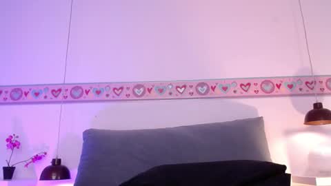 LYRA online show from December 26, 2024, 10:52 pm