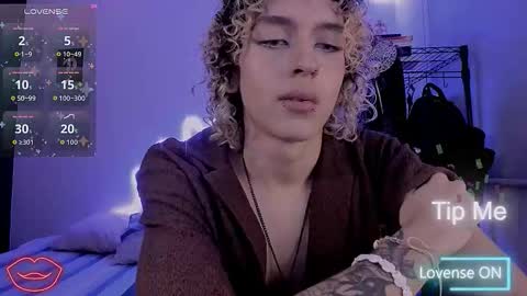 Lyric online show from March 20, 2026, 2:05 am