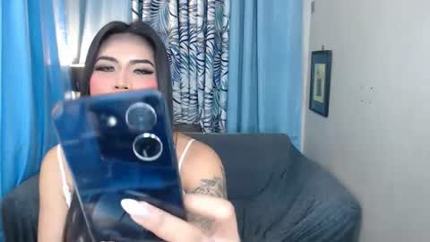 lytatto_lashes online show from June 21, 2026, 1:24 pm