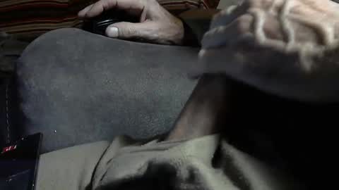 lyvs2short online show from December 23, 2024, 2:07 pm