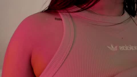 Emilia  online show from April 10, 2026, 2:55 pm