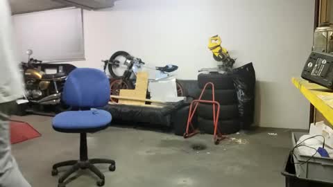 Snapshot of m1guele chatting on December 23, 2024, 11:49 pm Fucklover online show from December 23, 2024, 11:49 pm