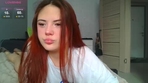 m31issa_cherry online show from February 19, 2026, 10:33 am