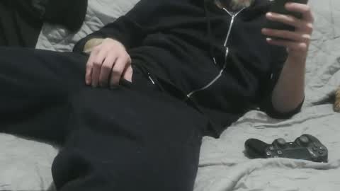 Snapshot of m4dh4tter24 chatting on January 9, 2025, 10:31 pm m4dh4tter24 online show from January 9, 2025, 10:31 pm