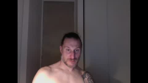 Snapshot of m4rduk81 chatting on November 6, 2025, 7:48 pm m4rduk online show from November 6, 2025, 7:48 pm