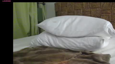 Snapshot of m54whrdn2 chatting on October 12, 2025, 12:53 am m54whrdn online show from October 12, 2025, 12:53 am