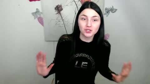 m_i_k_i_ online show from February 20, 2026, 12:27 pm