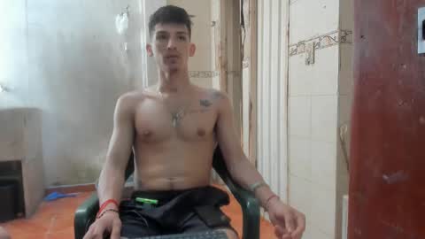 Snapshot of maaster420 chatting on January 17, 2025, 6:54 pm itgram pezlo josue online show from January 17, 2025, 6:54 pm