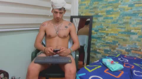 Snapshot of maaster420 chatting on March 1, 2025, 12:07 am itgram pezlo josue online show from March 1, 2025, 12:07 am