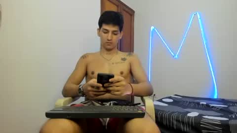 itgram pezlo josue online show from November 16, 2025, 1:39 pm