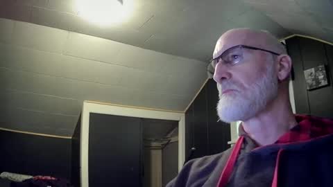 mac8181 online show from November 9, 2025, 7:34 pm