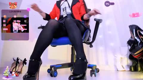 MacarenaIndependent model  online show from December 13, 2025, 7:53 pm