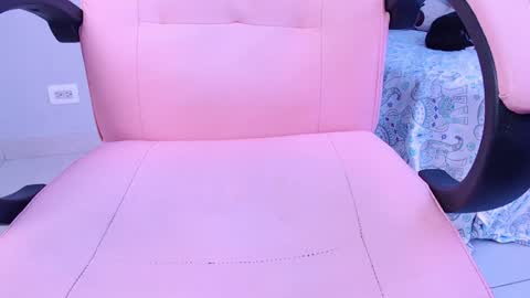 Snapshot of macey_hairy chatting on January 6, 2025, 2:47 pm Macey Elliot Modelo Independiente online show from January 6, 2025, 2:47 pm