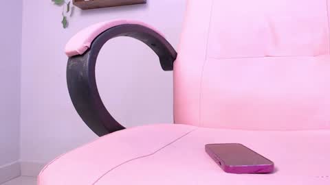 Snapshot of macey_hairy chatting on January 7, 2025, 9:14 pm Macey Elliot Modelo Independiente online show from January 7, 2025, 9:14 pm