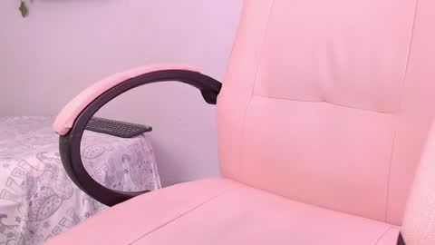 Snapshot of macey_hairy chatting on January 28, 2025, 3:35 pm Macey Elliot Modelo Independiente online show from January 28, 2025, 3:35 pm