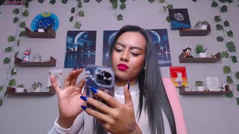 Snapshot of macey_hairy chatting on February 12, 2025, 3:05 pm Macey Elliot Modelo Independiente online show from February 12, 2025, 3:05 pm