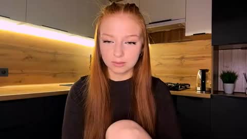 Snapshot of machelleunderdahl chatting on July 21, 2026, 11:18 pm Nicole online show from July 21, 2026, 11:18 pm