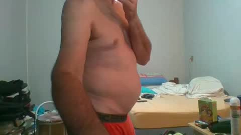 Snapshot of machoalex chatting on January 1, 2025, 5:33 am MACHOLIVRE online show from January 1, 2025, 5:33 am