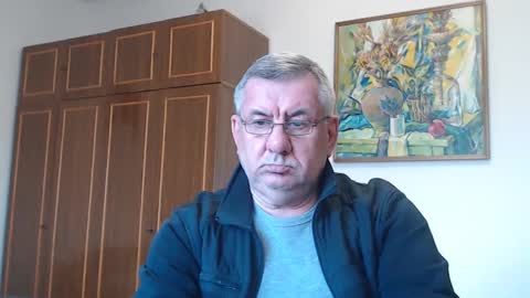 Snapshot of machomale3 chatting on January 31, 2025, 1:56 pm Macho online show from January 31, 2025, 1:56 pm