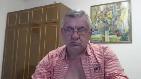 Snapshot of machomale3 chatting on January 31, 2025, 9:37 pm Macho online show from January 31, 2025, 9:37 pm