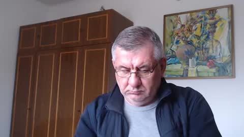 Snapshot of machomale3 chatting on February 2, 2025, 12:02 pm Macho online show from February 2, 2025, 12:02 pm