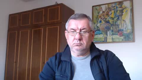 Snapshot of machomale3 chatting on February 9, 2025, 2:50 pm Macho online show from February 9, 2025, 2:50 pm