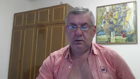 Snapshot of machomale3 chatting on February 15, 2025, 11:47 pm Macho online show from February 15, 2025, 11:47 pm