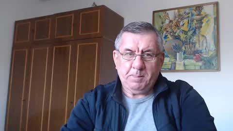 Snapshot of machomale3 chatting on February 17, 2025, 2:37 pm Macho online show from February 17, 2025, 2:37 pm