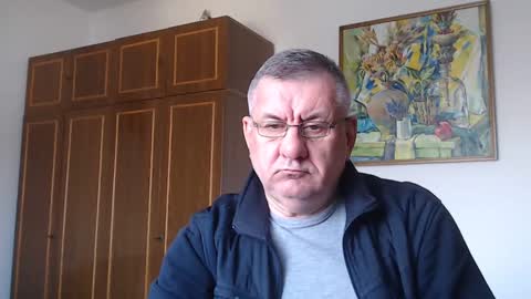 Snapshot of machomale3 chatting on February 26, 2025, 12:03 pm Macho online show from February 26, 2025, 12:03 pm